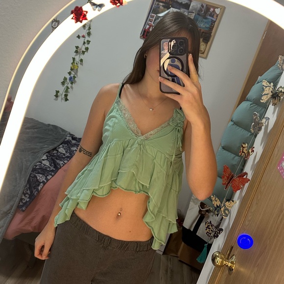 Urban Outfitters Tops - Green Ruffled Babydoll tank